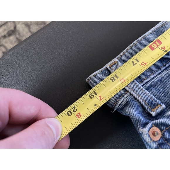 Vintage Levis 560 Men 38 x 34 Comfort Fit Jeans Medium Wash Denim Tapered Leg - Picture 6 of 8